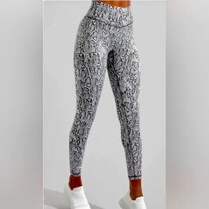 Buffbunny Evolve Jaquard Leggings